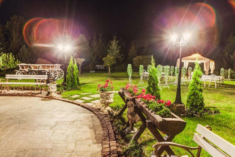 Dworek Kurowski Szczecin Buitenkant foto